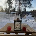 Villa Cozy Arctic Circle Family House *