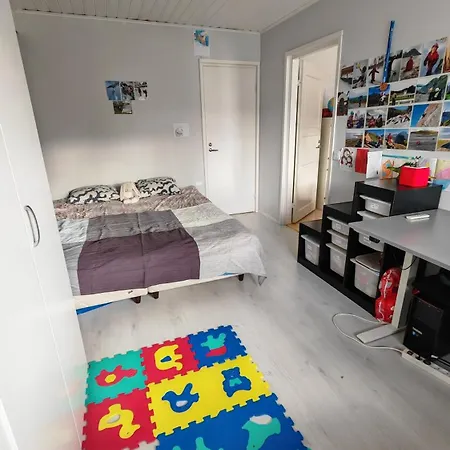 Villa Cozy Arctic Circle Family House *